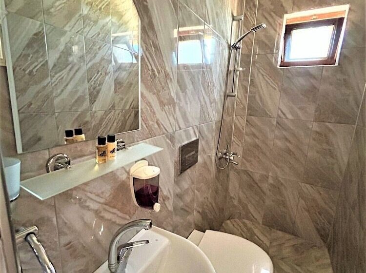 בית מלון כפרי Gümüş