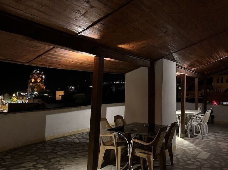 בית מלון כפרי Gümüş