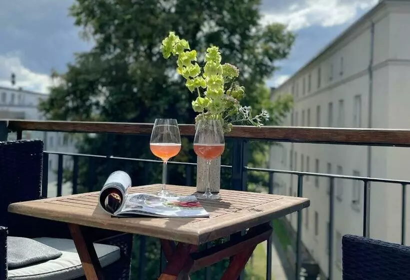 Hotelli The Green Rostock Apartment