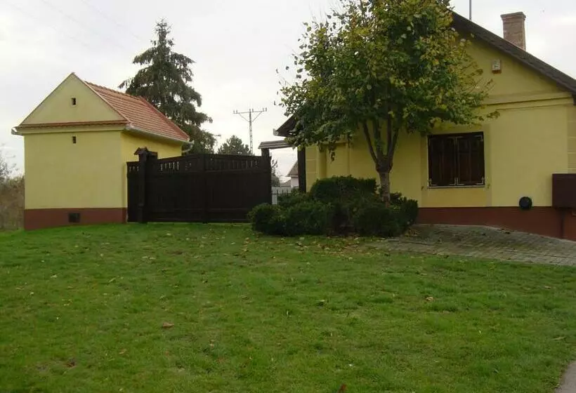 ペンション Antiklak