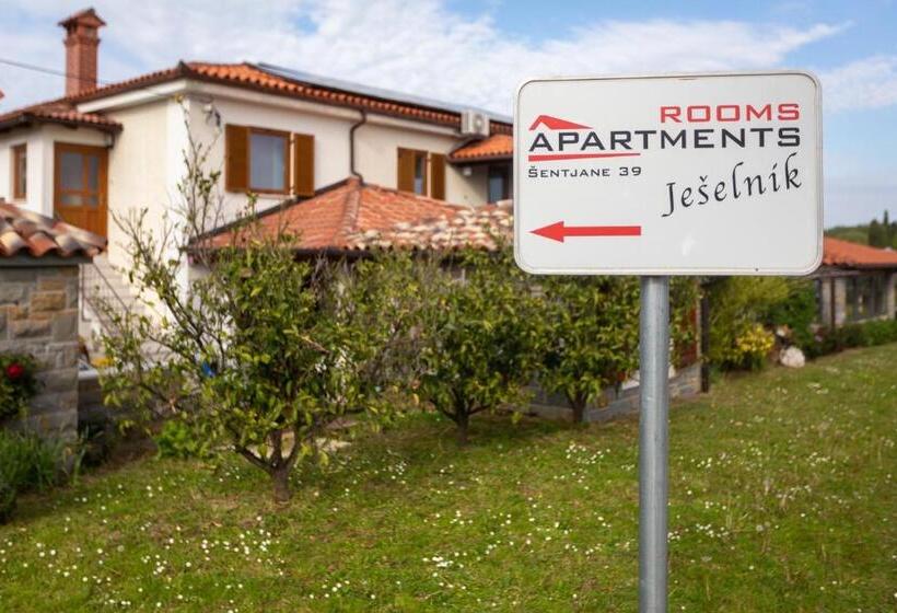 پانسیون Apartments And Rooms Ješelnik