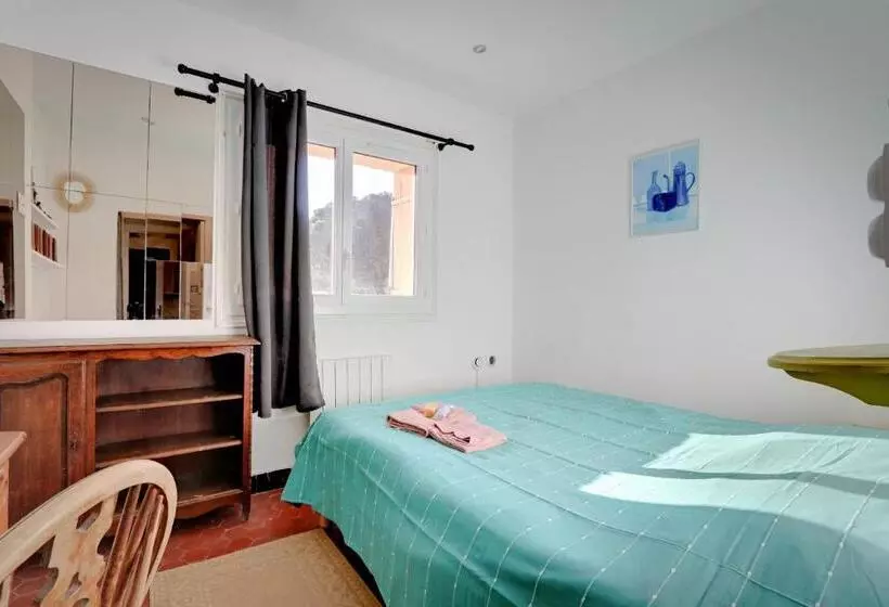 ペンション Les Iles D Or