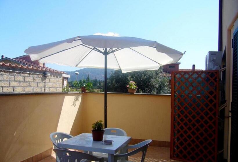 פנסיון Piccola Perla Guest House