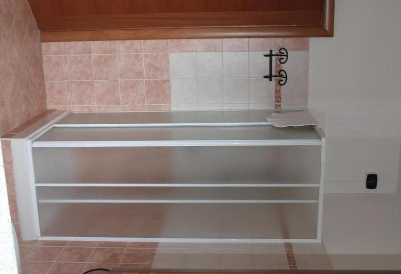 פנסיון Piccola Perla Guest House