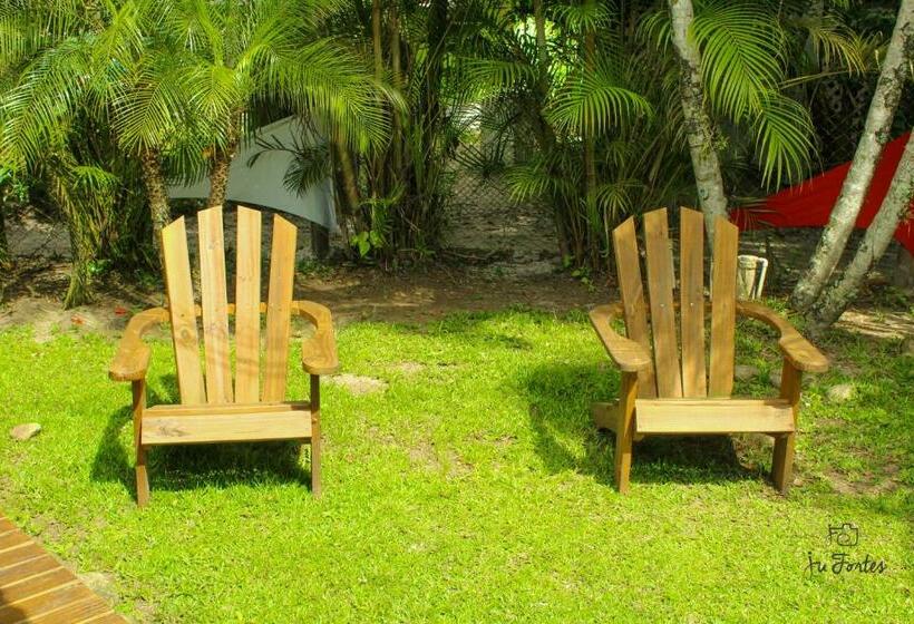 הוסטל Pousada Villa Maria