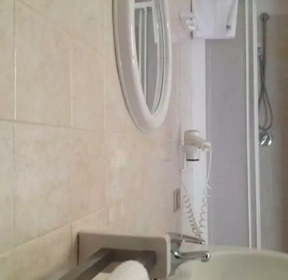 هتل Agriturismo Collepina