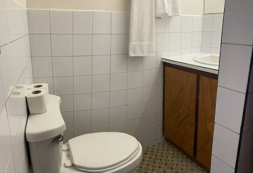 هتل Coral View Beach Resort