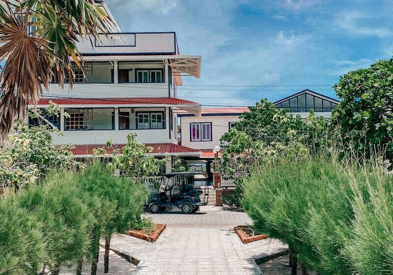 هتل Coral View Beach Resort