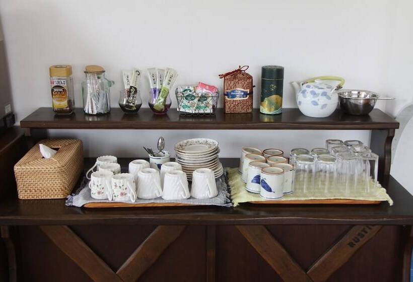 Пансион Villa Hirugi