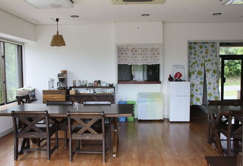 Пансион Villa Hirugi