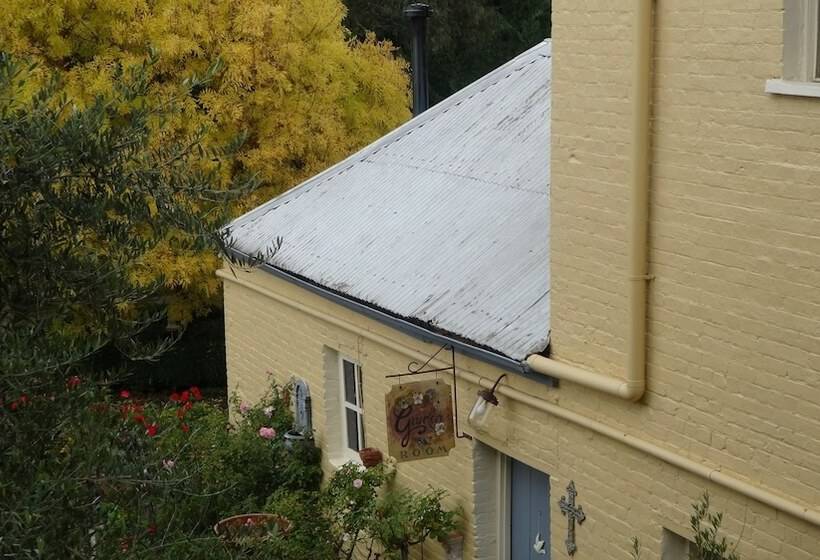 住宿加早餐 The Globe Inn