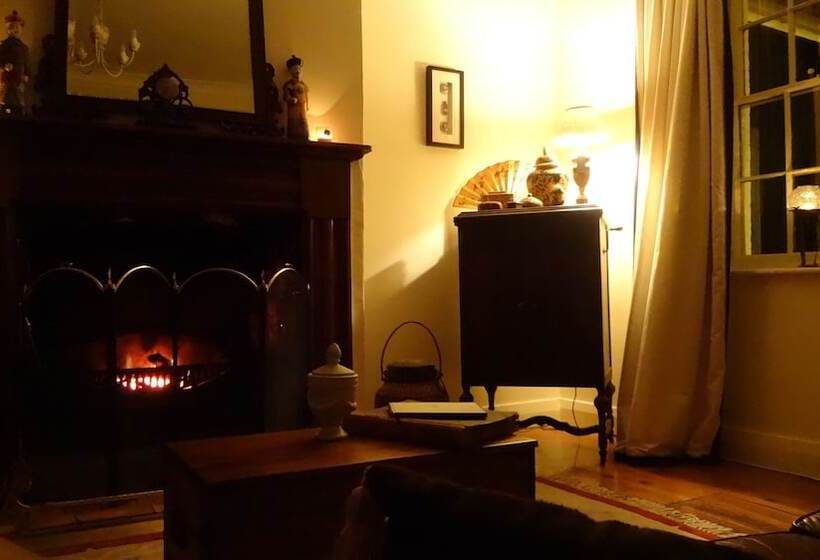 住宿加早餐 The Globe Inn