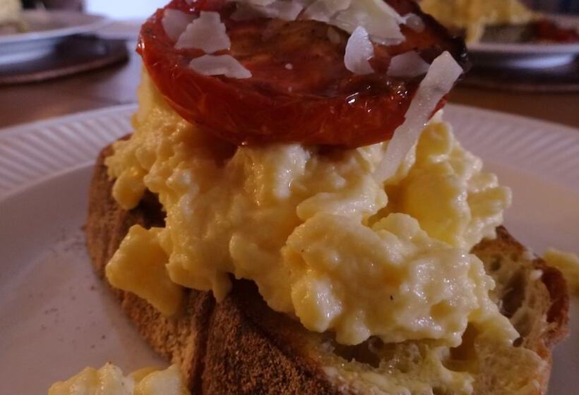 住宿加早餐 The Globe Inn