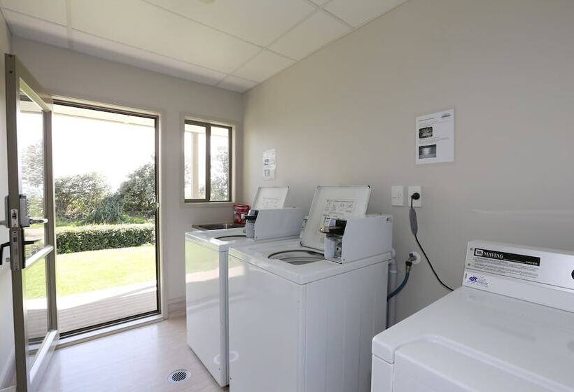 Fitzroy Beach Holiday Park