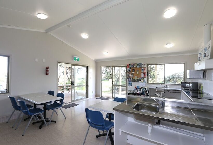 Fitzroy Beach Holiday Park