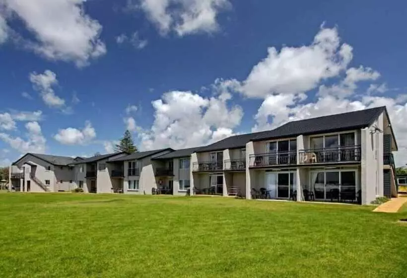 Lennox Head Beachfront Apartments