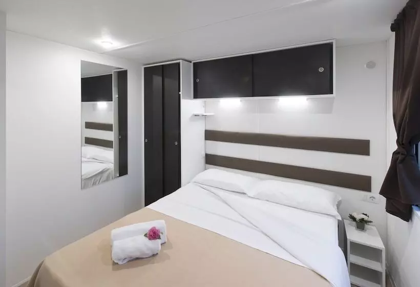 ホテル Campeggio Conca D Oro