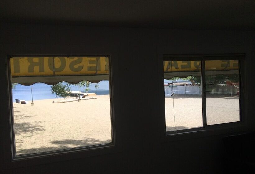 Kokanee Beach Resort Motel