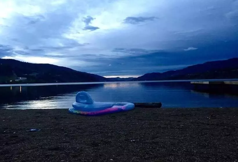 Kokanee Beach Resort Motel