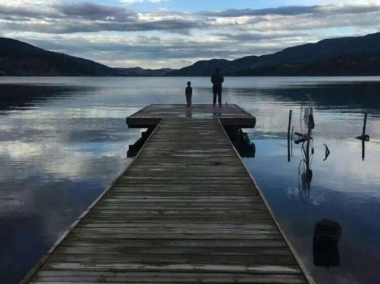 Kokanee Beach Resort Motel