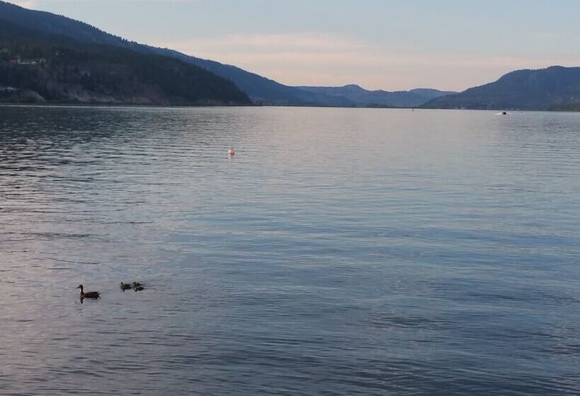 Kokanee Beach Resort Motel