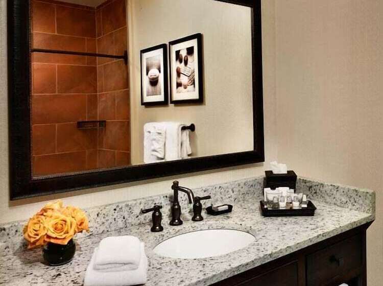 Отель Graylyn Estate