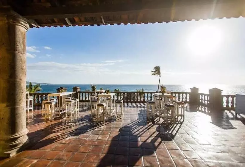 Hotelli Hacienda Cerritos