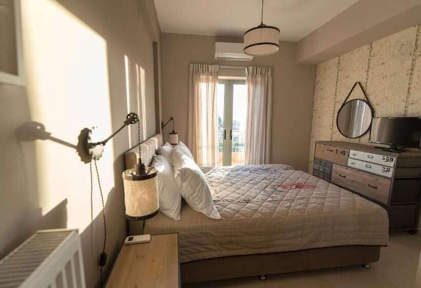 צימר Kanathos Pigi