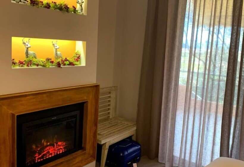 צימר Kanathos Pigi