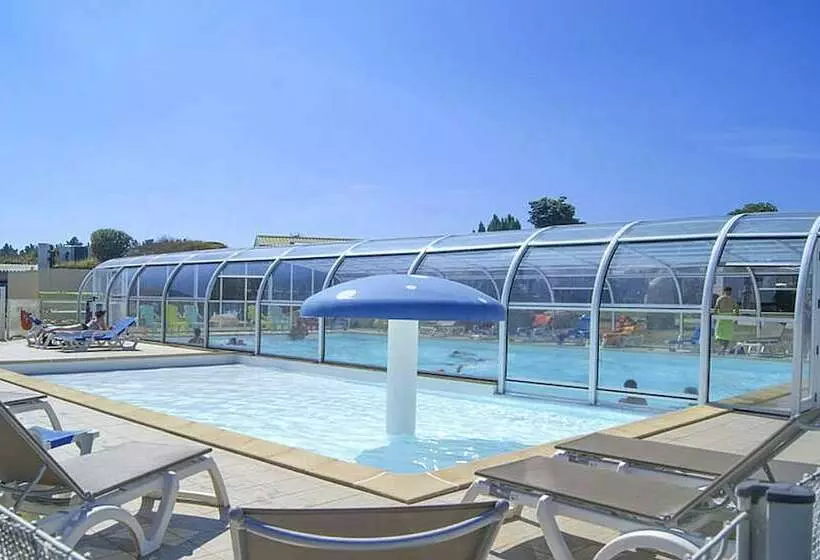 ホテル Domaine Résidentiel De Plein Air Odalys Kerleyou