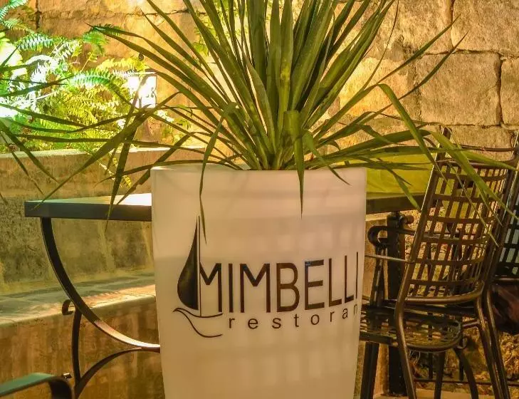 Hotelli Guesthouse Mimbelli