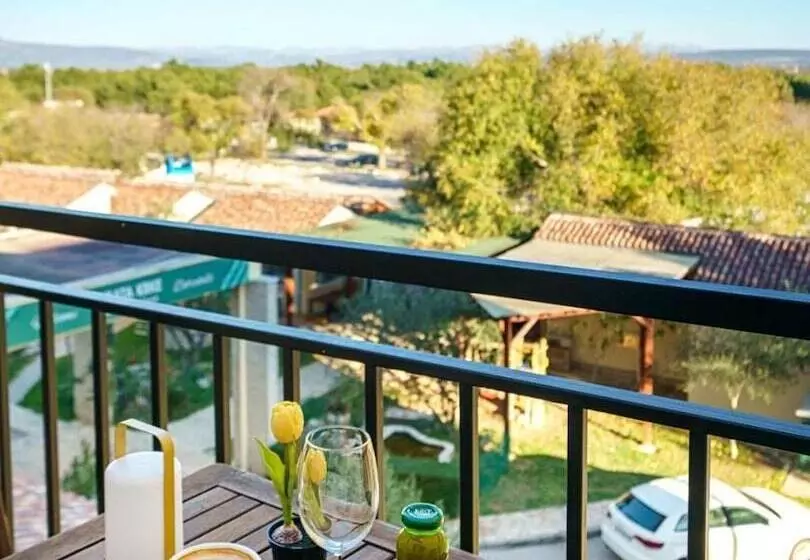 ペンション Cozy Park View Room With Breakfast Included
