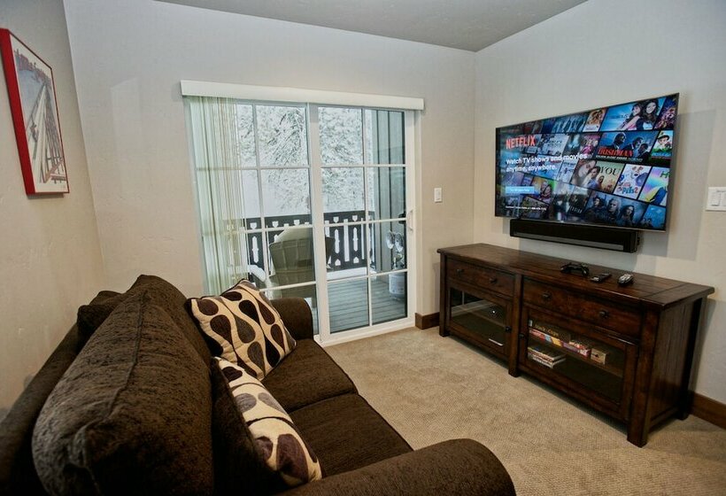 Silverpine Hideaway By Casago Mccall  Donerightmanagement