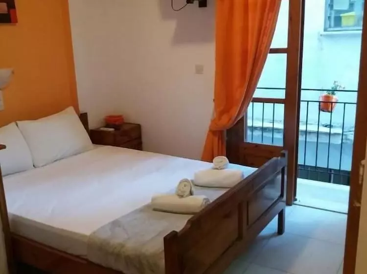 ペンション Nostalgia