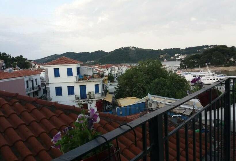 پانسیون Nostalgia