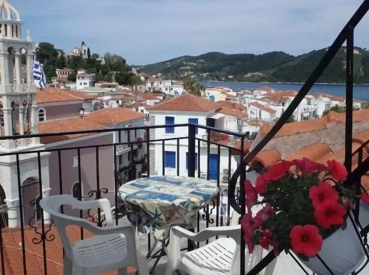 ペンション Nostalgia