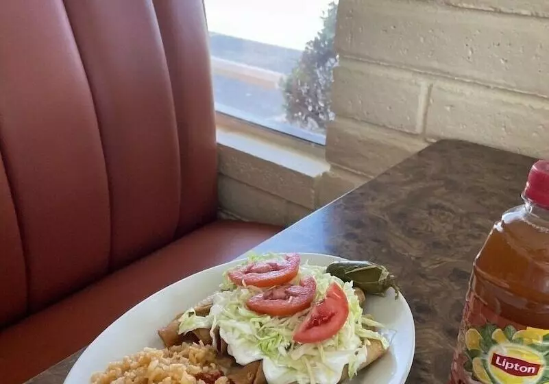 Motelli Champions Inn