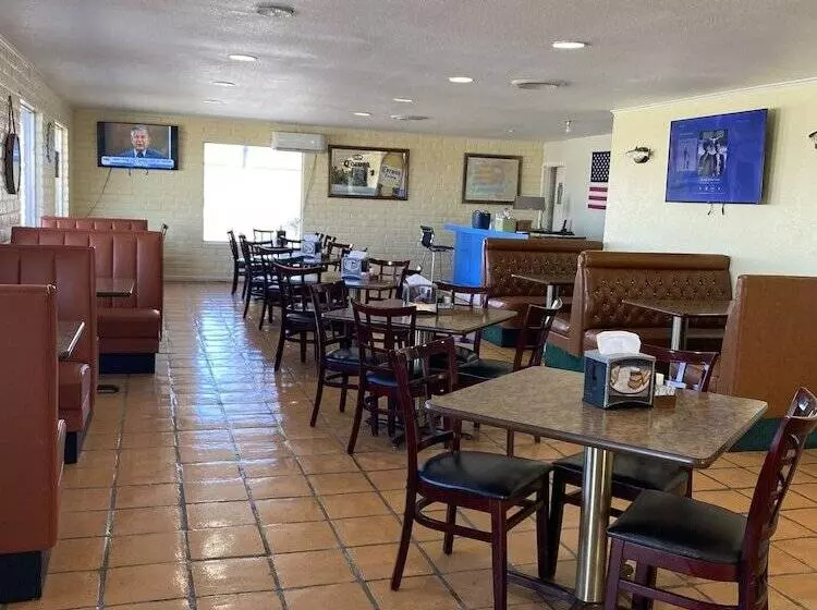 Motelli Champions Inn