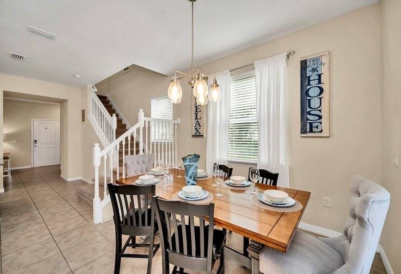 Private Conservation View With Theme Rooms And Beautiful Pool Area, Perfect For Families #5st4591