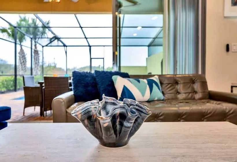 Private Conservation View With Theme Rooms And Beautiful Pool Area, Perfect For Families #5st4591