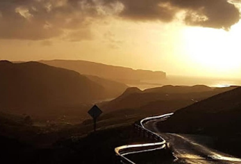 Beautiful Cabin On The Stunning Isle Of Skye, Scot