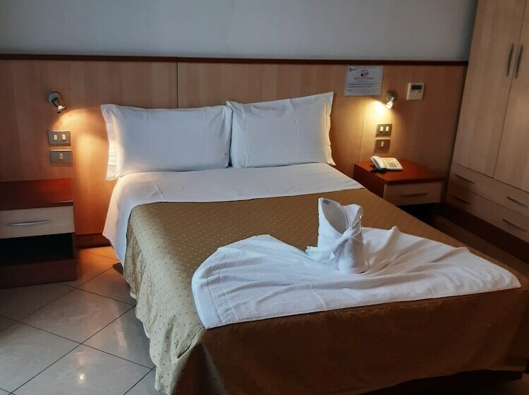 فندق فئة نجمة واحدة Nuovo Sole Hns