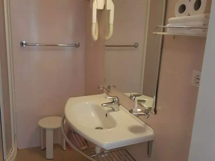 Hostelli Nuovo Sole Hns