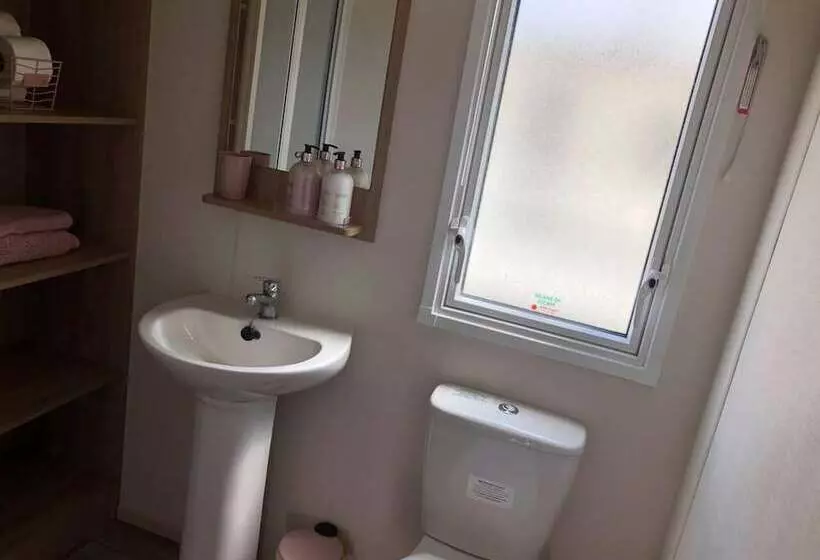 ホテル Lovely 3 Bed Caravan With Hot Tub In Lincolnshire