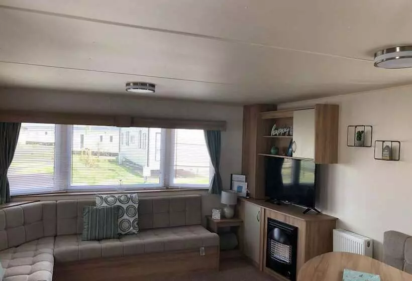 ホテル Lovely 3 Bed Caravan With Hot Tub In Lincolnshire