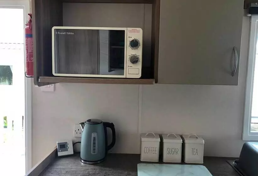 ホテル Lovely 3 Bed Caravan With Hot Tub In Lincolnshire