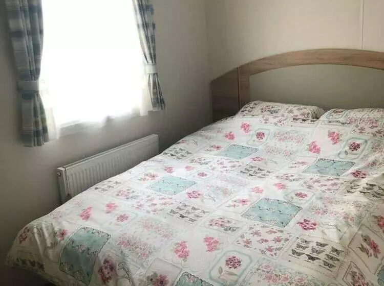 ホテル Lovely 3 Bed Caravan With Hot Tub In Lincolnshire