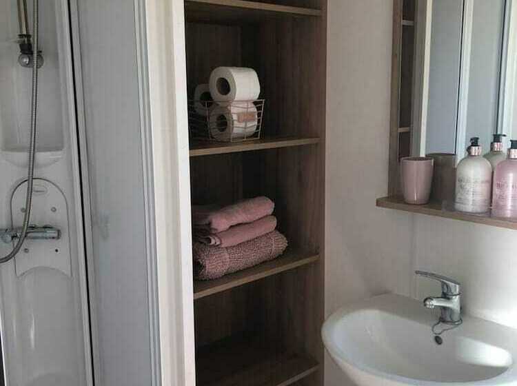 فندق Lovely 3 Bed Caravan With Hot Tub In Lincolnshire