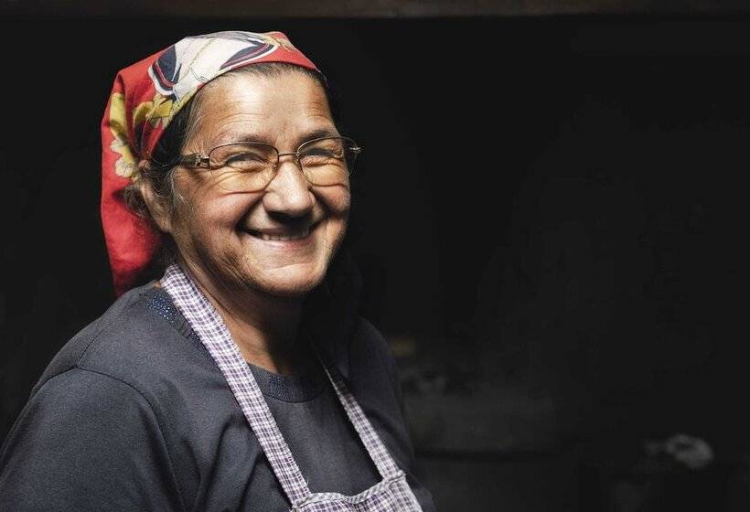 In Laurissilva Forest, Casa Do Lanço Carvalho