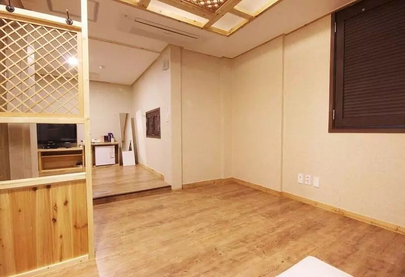 モーテル Andong Central